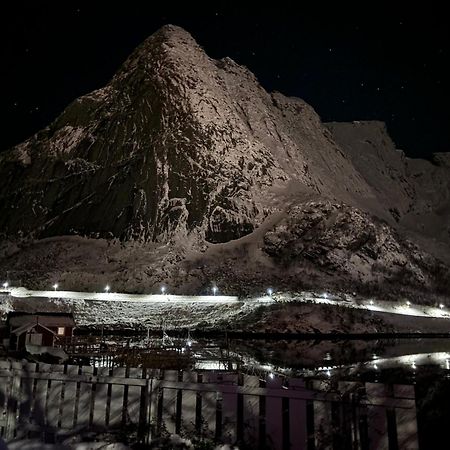 Reine Basecamp - Apartments & Rooms Εξωτερικό φωτογραφία